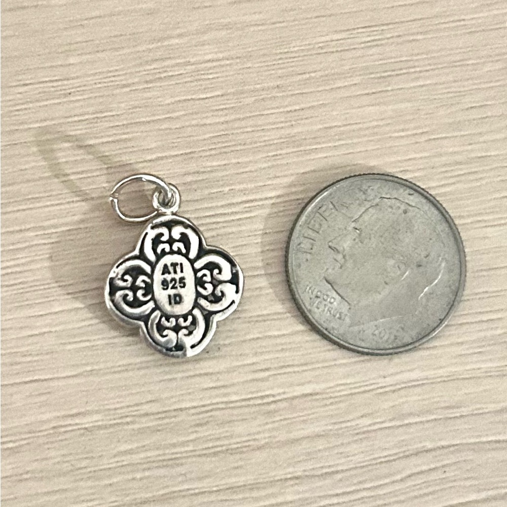 925 Sterling Silver Filigree Motif Pendant by Annika Witt | Designer Artisan - Picture 3 of 3